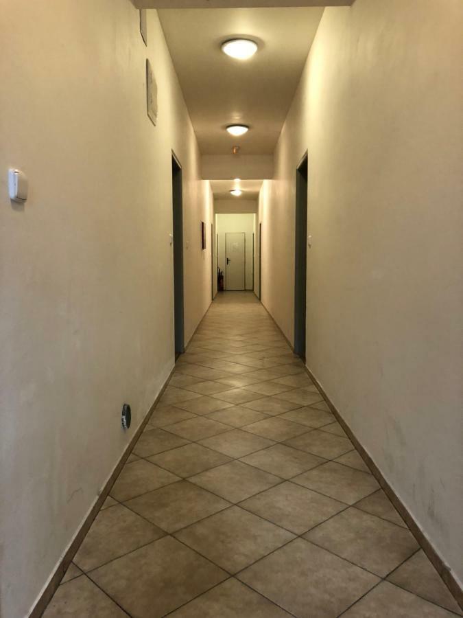 Moonstreet Apartments براتسيلافا المظهر الخارجي الصورة