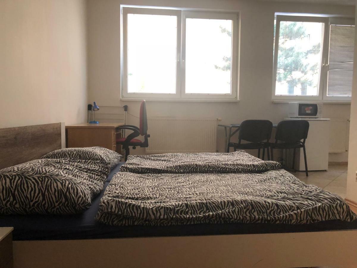 Moonstreet Apartments براتسيلافا المظهر الخارجي الصورة